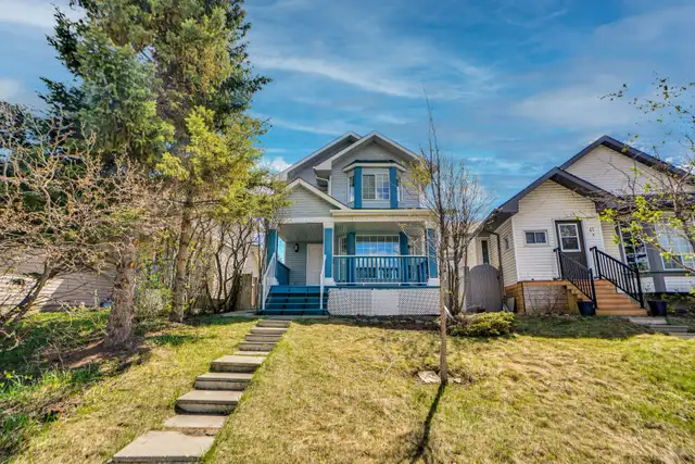 Renovated with 3 2 bedrooms double garage,3.5 baths Only $570k