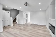 Renovated with 3 2 bedrooms double garage,3.5 baths Only $570k - Photo 11