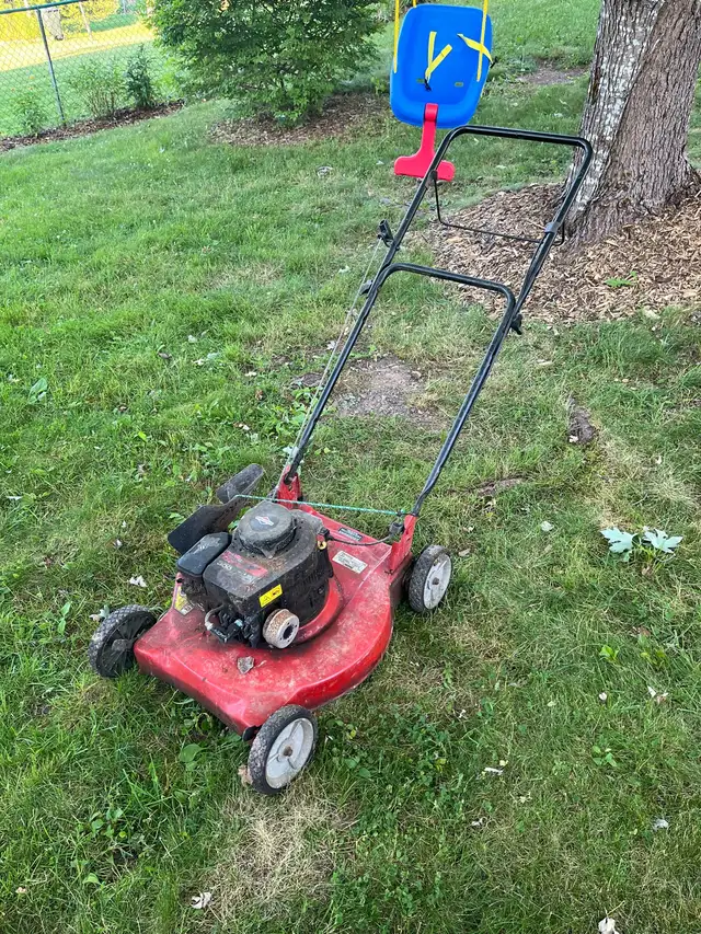 Poulan Push Mower
