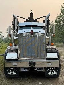 logging truck driver