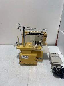 Singer Ultralock 14U64A serger sewing machine - Photo 3