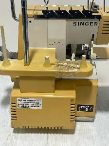 Singer Ultralock 14U64A serger sewing machine - Photo 8