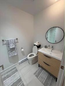 Modern Luxury Studio for Rent at The Newman - Photo 4