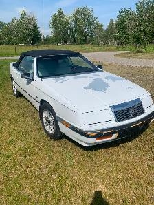 1991 Chyrsler Lebaron 2 dr Convertible for sale - Photo 2