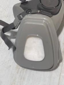 3M respirator mask - Photo 9