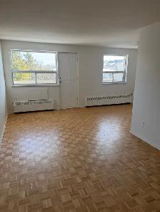 2 bedroom 1 bathroom apartment for rent Stouffville, ON - Photo 3