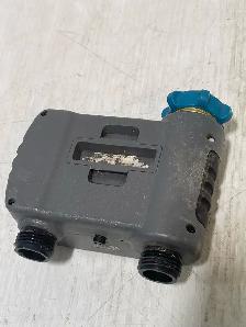 Yardworks 2-Zone Water Timer for garden irrigation - Photo 4