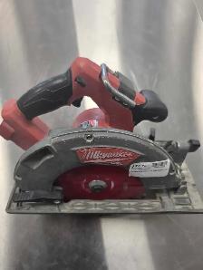 Milwaukee circular saw (bare tool)