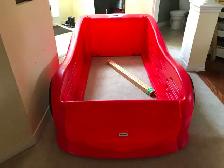 Little Tikes Racecar Bed - Photo 2