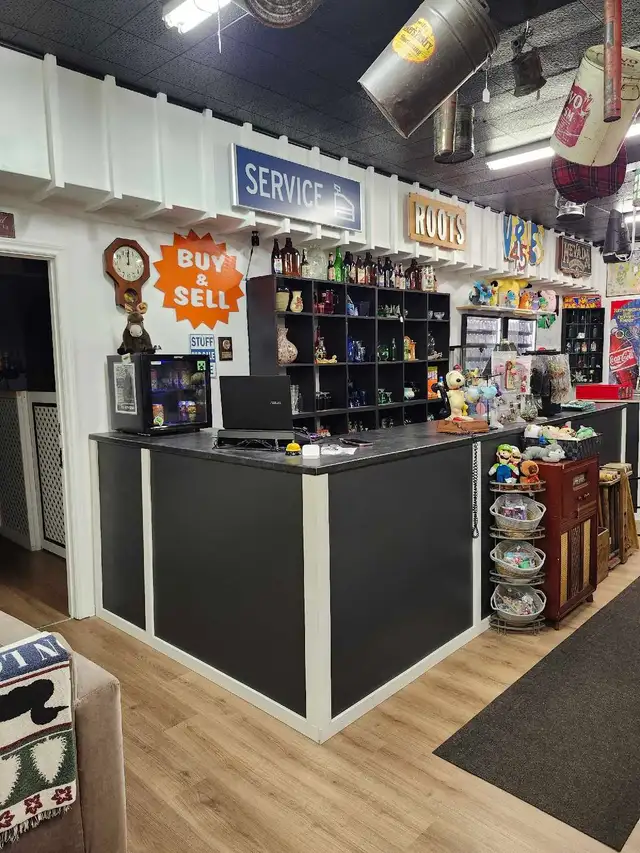 Antiques, Collectibles & Stuff