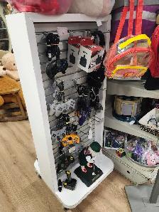Antiques, Collectibles & Stuff - Photo 3