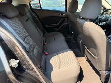 2014 Mazda MAZDA3 Manual : No Reported Accidents, Low Mileage - Photo 9