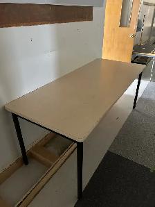 Various Tables - Photo 2