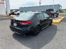 2021 Toyota Corolla Reliable, clean car! - Photo 3