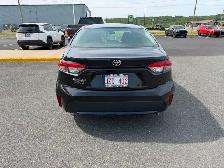 2021 Toyota Corolla Reliable, clean car! - Photo 4