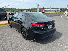 2021 Toyota Corolla Reliable, clean car! - Photo 5
