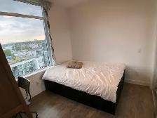 Stunning High-End 2 Bedroom 2 bath condo in Olympic Village rent - Photo 4