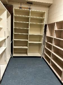 Various Shelves - Photo 3