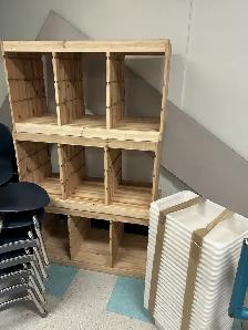 Various Shelves - Photo 5