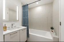Lease Transfer - 2 bed 2 bath - Photo 4
