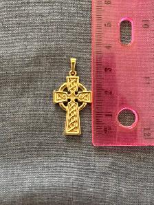 Gold Plated Celtic Cross Pendant - Photo 3