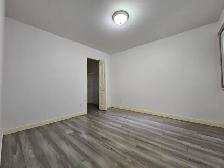(Half Month Free Rent) Burnaby Newly Renovated 2 Bed and 2 Bath - Photo 5