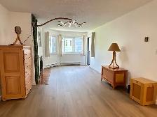 915 sq ft Condo near Lougheed Skytrain $475,000 - Photo 3