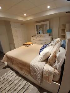 Extra Large, Bright, Furnished Room: Kennedy & Bovaird, Brampton - Photo 4