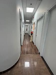 office Room for Rent - Photo 2