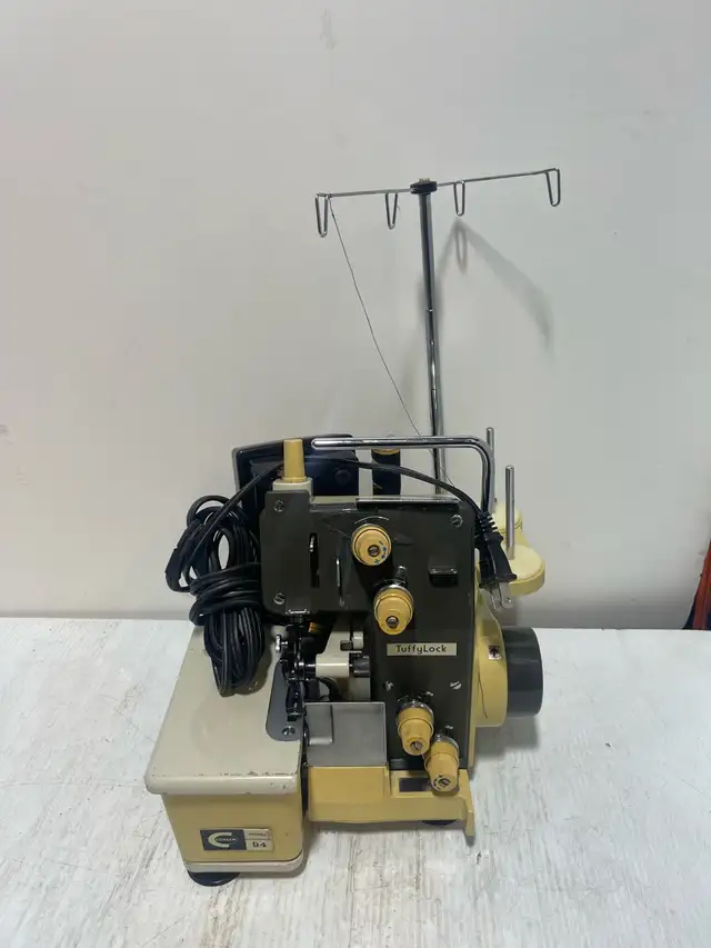 Consew Model 94 TuffyLock Serger