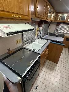 1993 TERRY RESORT TRAVEL TRAILER - Photo 9