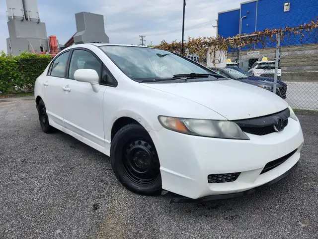 2011 Honda Civic Sdn PETIT BUGET