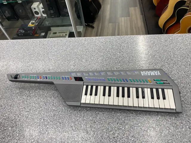 Yamaha SHS-10 Shoulder Keyboard