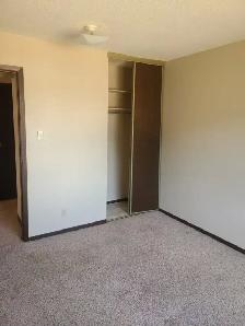 Pet Friendly 2 Bedroom, 1 Bathroom Apartment - Photo 7
