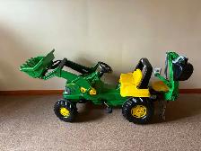 John Deere Kids Pedal Tractor with Working Front Loader