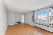 Joyful Jeanne-D'Arc-1 bed apartment for rent - Photo 4