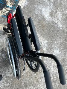 Portable wheelchair new - Photo 3