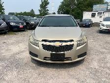 2011 Chevrolet Cruze LS  w/1SB - Photo 2