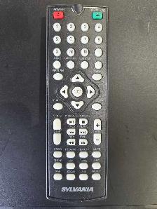 SYLVANIA DVD PLAYER W/REMOTE - Photo 2