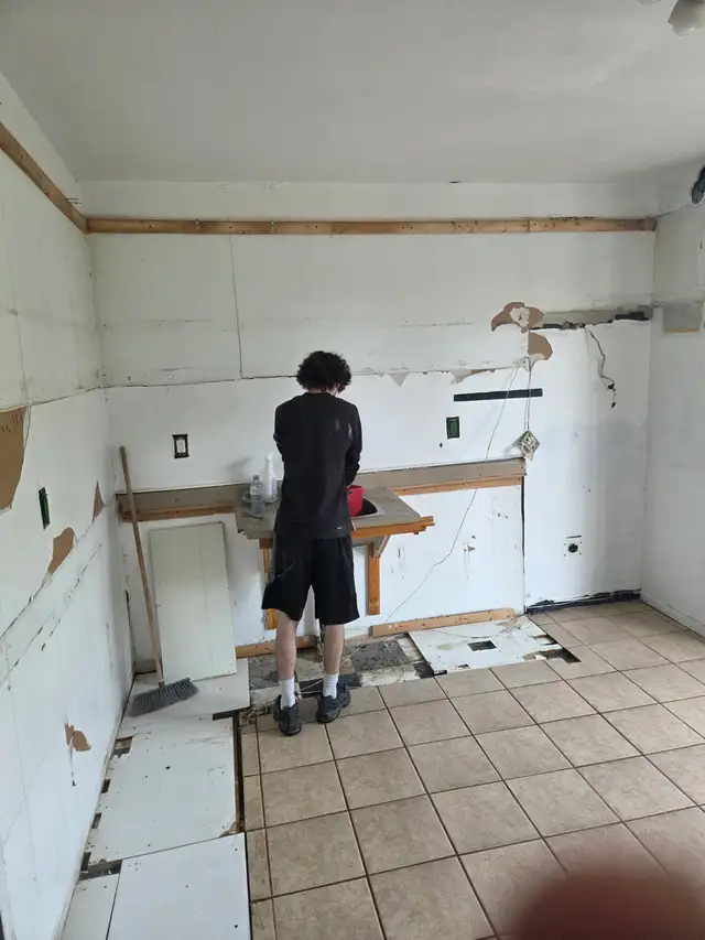 Petit 6 1/2 à louer au 575 Rue Aylwin, Hochelaga-Maisonneuve