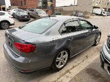 2016 Volkswagen Jetta Sedan - Photo 3