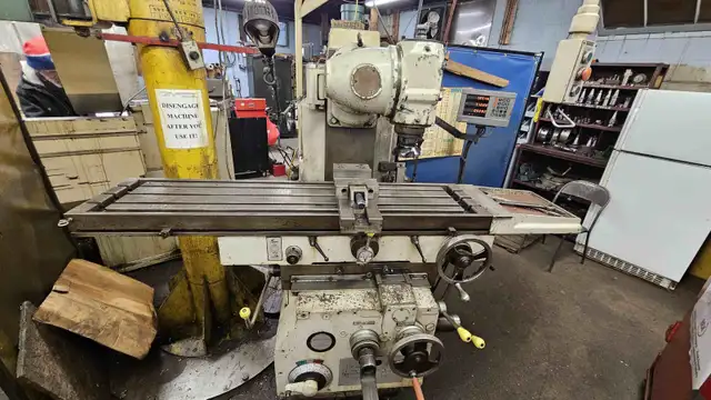 Lagun FU-1400 Universal Mill