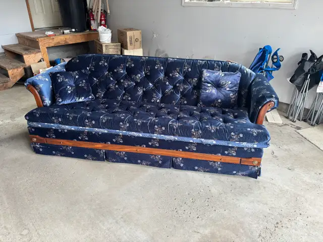 couch & love seat