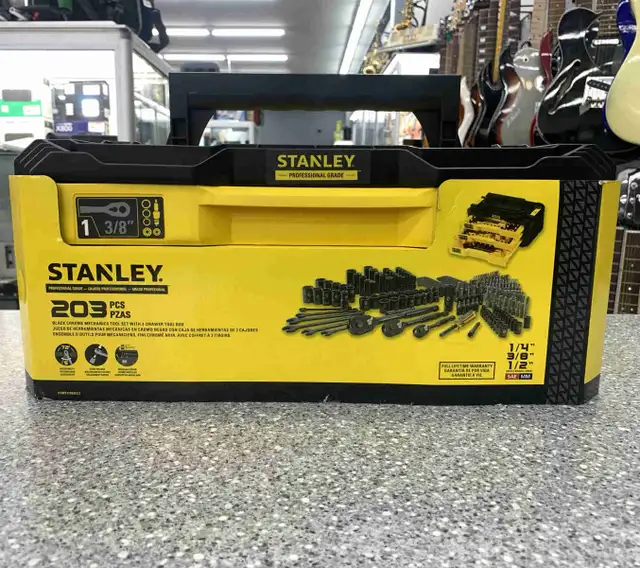 Stanley 203 Piece Socket Set