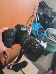 Canon EOS 5D mark 2 - Photo 2