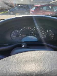2000 Pontiac Sunfire – Excellent Condition - Photo 8