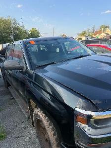 WINDSHIELD REPLACEMENT / REPAIR - Photo 4