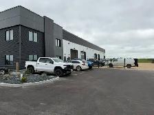 Flex office/industrial space for lease in the RM of Springfield