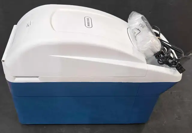 MOBICOOL PORTABLE COOLER/WARMER W/BOX