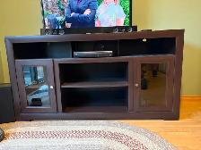 Like New TV Stand